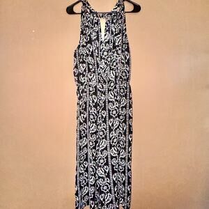 As U Wish Women's Black White Floral Sleeveless Maxi Dress - Size Medium